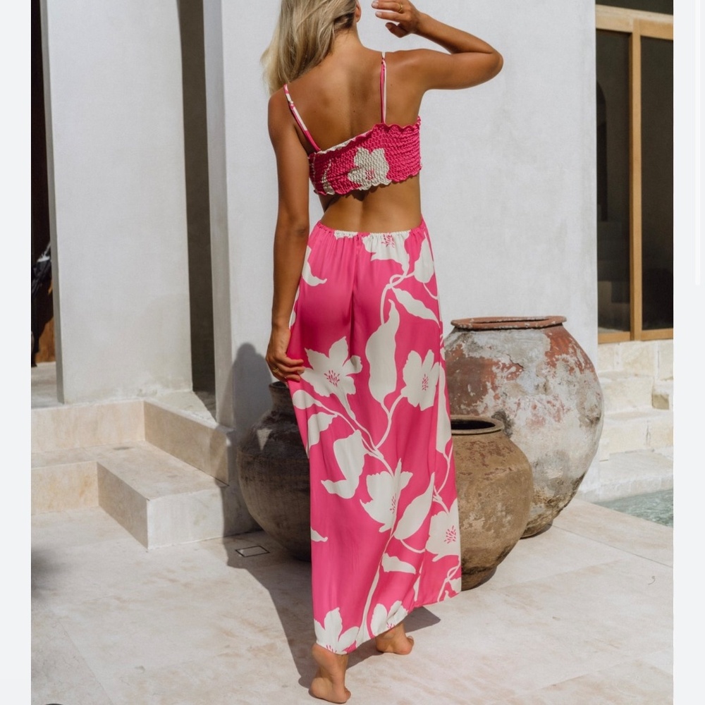 RESA Maxi Dress - Picture 2 of 3